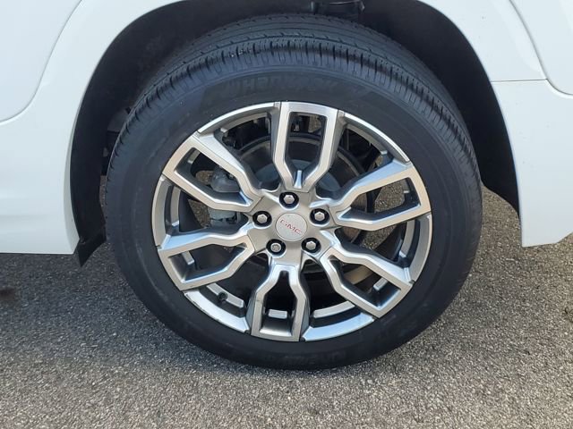 Certified 2023 GMC Terrain Denali w/ Denali Premium Package image 5