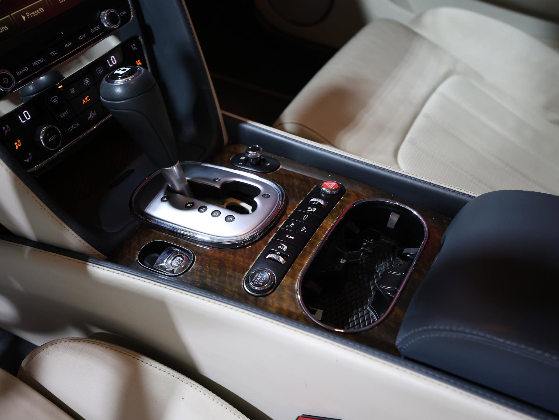 Used 2013 Bentley Continental GT w/ Color Specification Pkg image 20