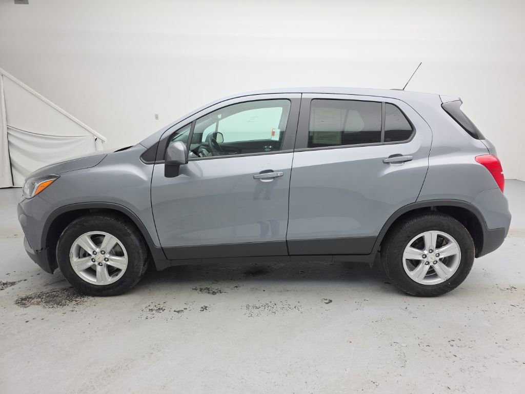 Certified 2020 Chevrolet Trax LS w/ Tint and Cruise Package FWD image 8