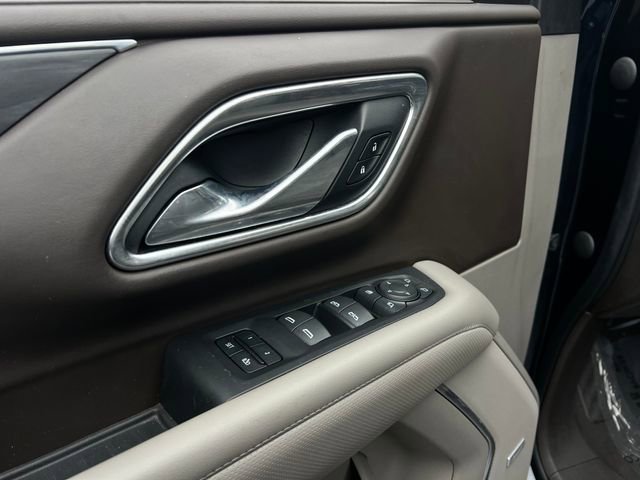 Used 2021 GMC Yukon SLT w/ SLT Luxury Plus Package image 11