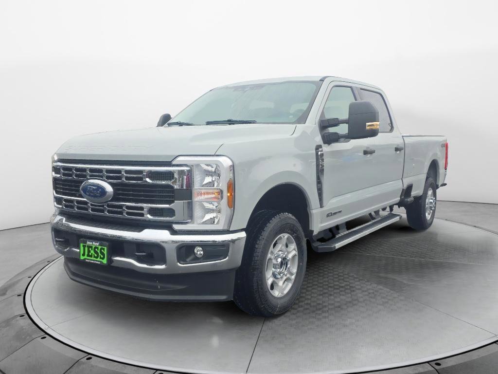 New 2026 Ford F350 XLT image 1