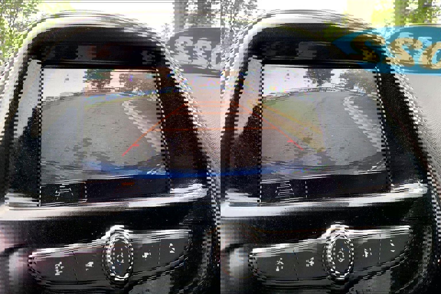 Used 2022 Chevrolet Spark LT w/ Driver Confidence Package FWD image 22