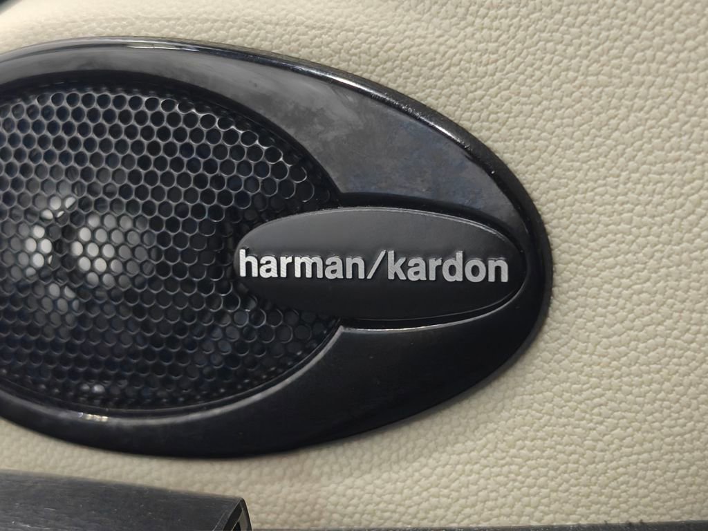 Used 2012 MINI Cooper S image 9