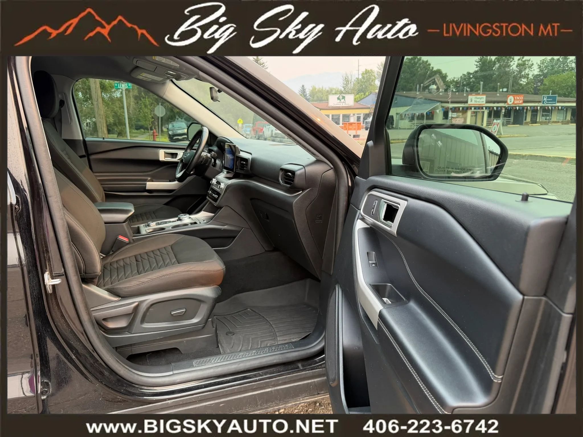 Used 2021 Ford Explorer XLT w/ Class III Trailer Tow Package AWD/4WD image 19
