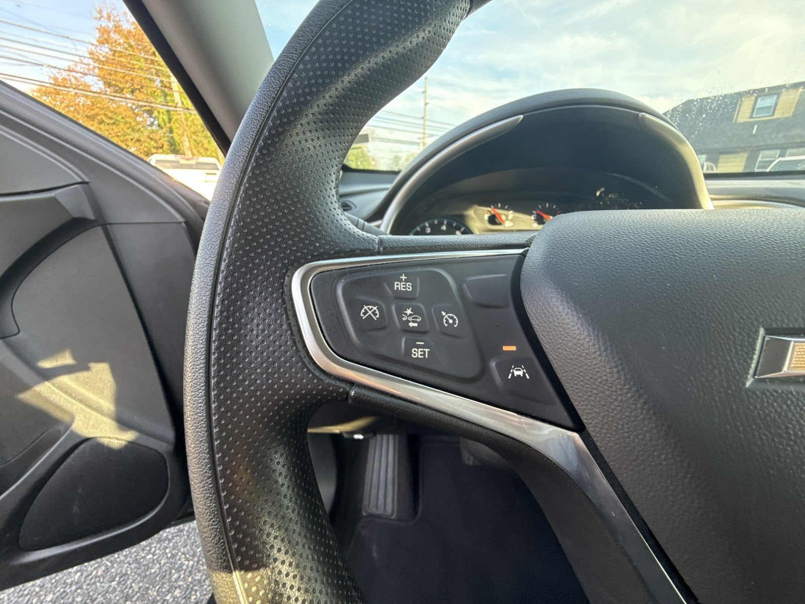 Used 2025 Chevrolet Malibu LT FWD image 22
