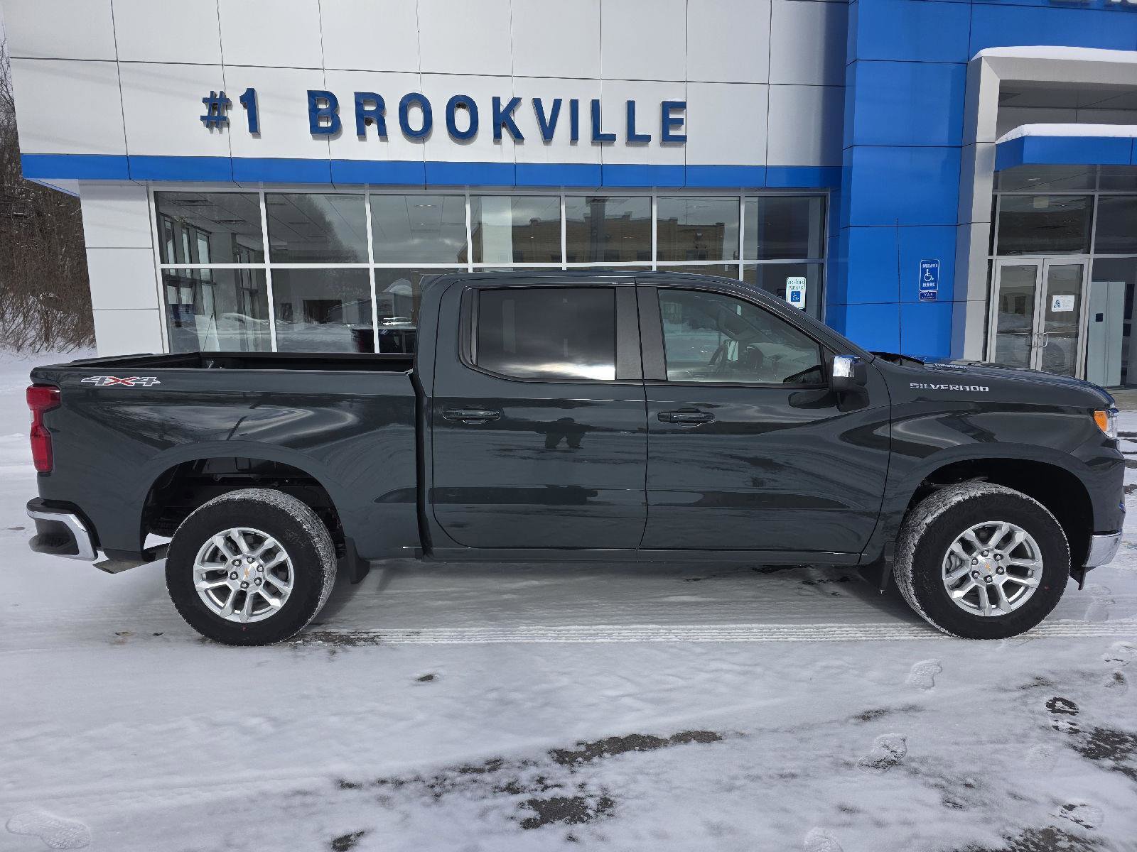 New 2026 Chevrolet Silverado 1500 LT w/ Convenience Package II image 8