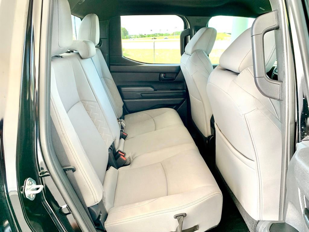 Used 2025 Toyota Tacoma SR5 RWD image 26