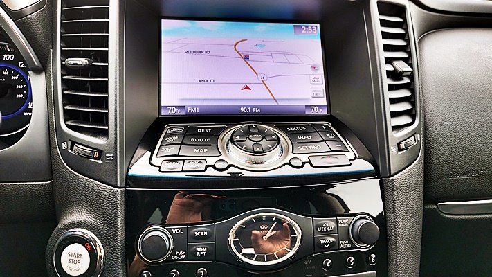 Used 2014 INFINITI QX70 2WD w/ Premium Package image 19
