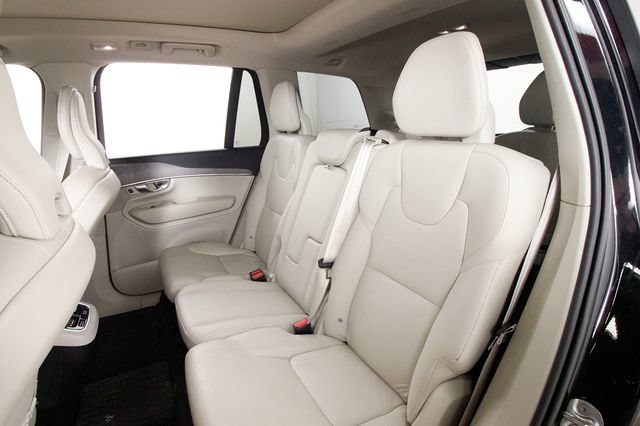 Certified 2023 Volvo XC90 B6 Core w/ Protection Package Premier AWD/4WD image 20