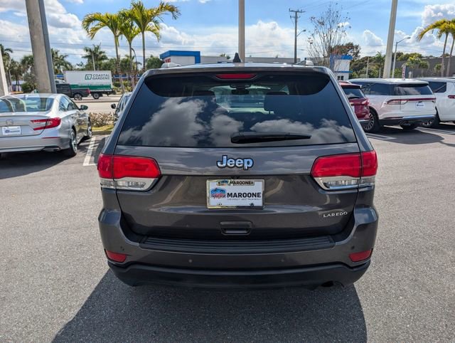 Used 2017 Jeep Grand Cherokee Laredo w/ Quick Order Package 2BE image 11