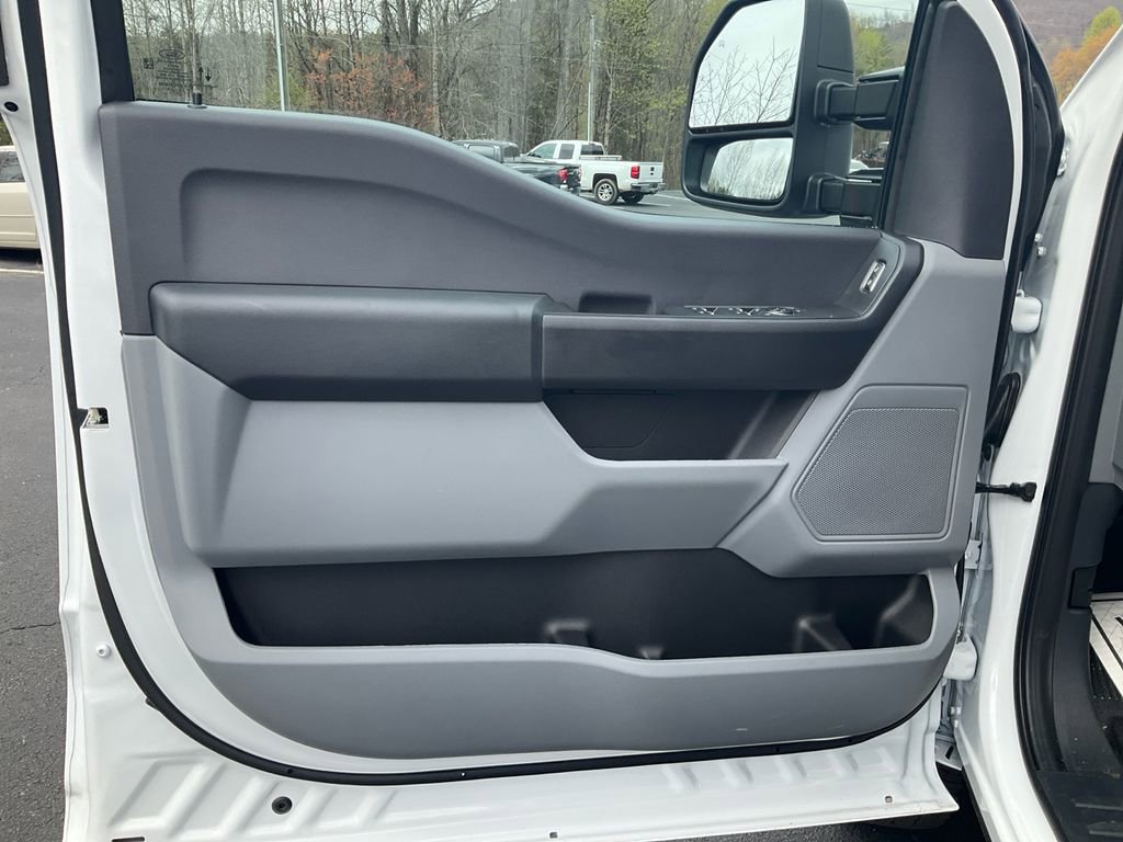 New 2026 Ford F350 XL image 17