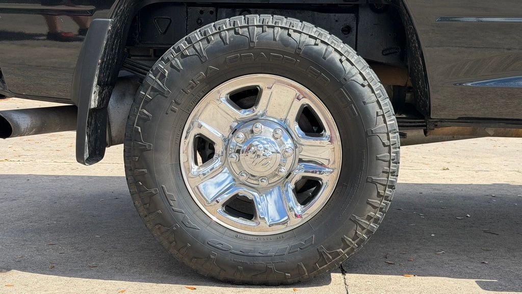 Used 2018 RAM 3500 SLT w/ Snow Chief Group image 46