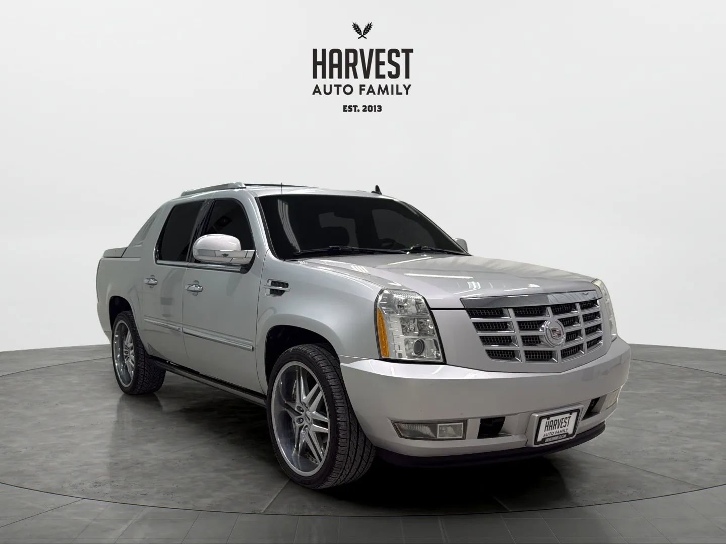 Used 2012 Cadillac Escalade EXT Premium image 10