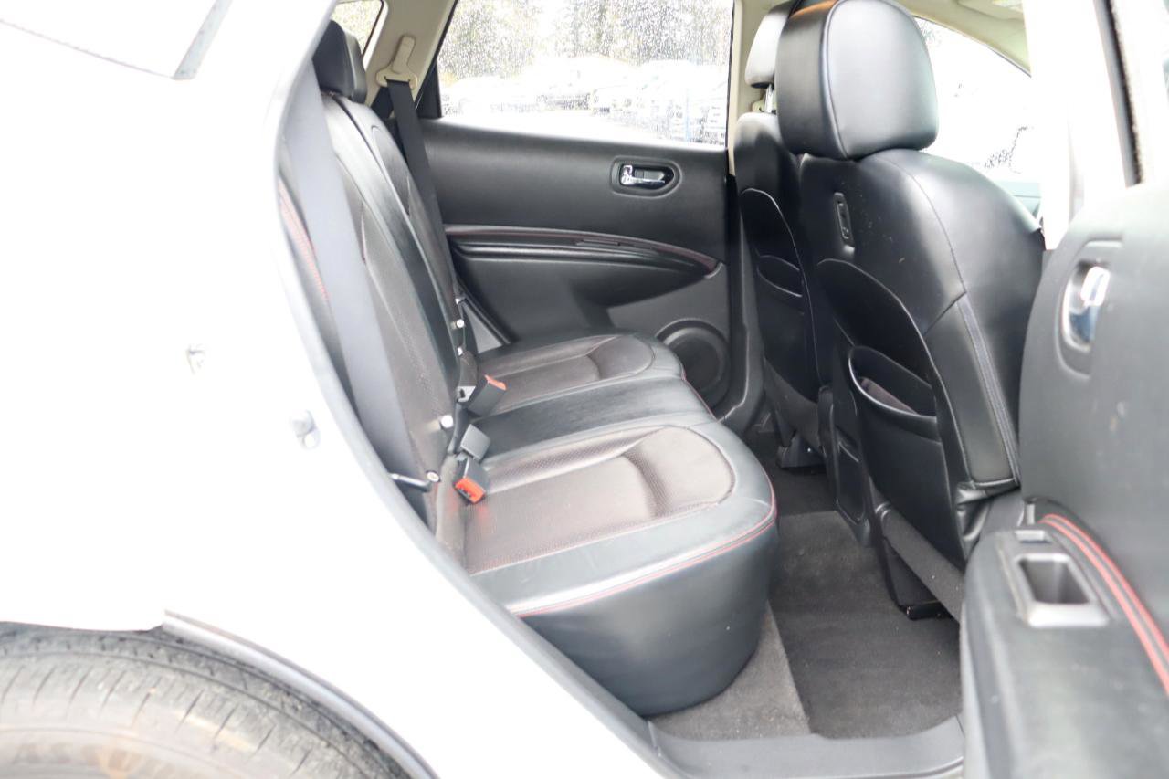 Used 2013 Nissan Rogue SL image 8