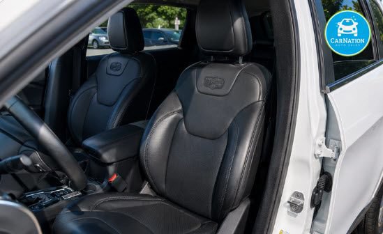 Used 2019 Jeep Cherokee Overland w/ Technology Group AWD/4WD image 8