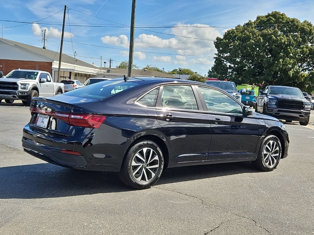 Used 2025 Volkswagen Jetta S FWD image 7