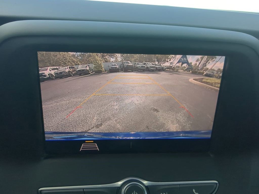 Used 2020 Chevrolet Camaro LT image 28