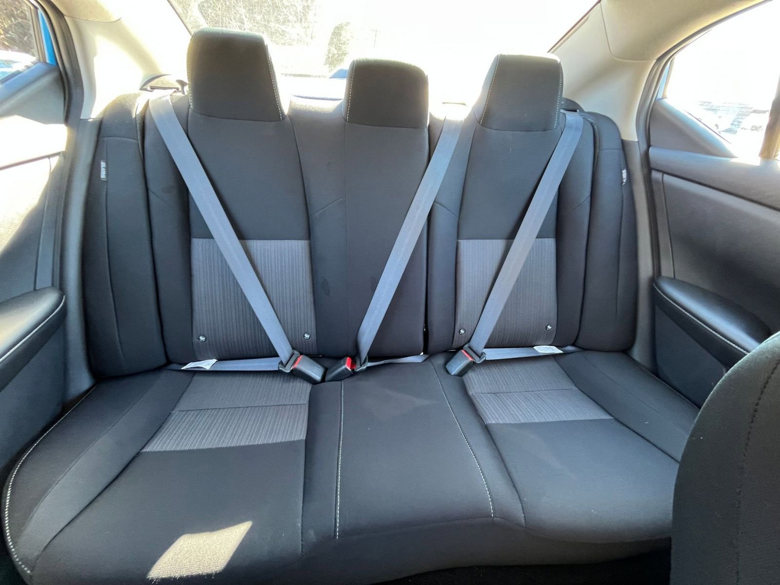 Used 2025 Nissan Sentra SV image 35