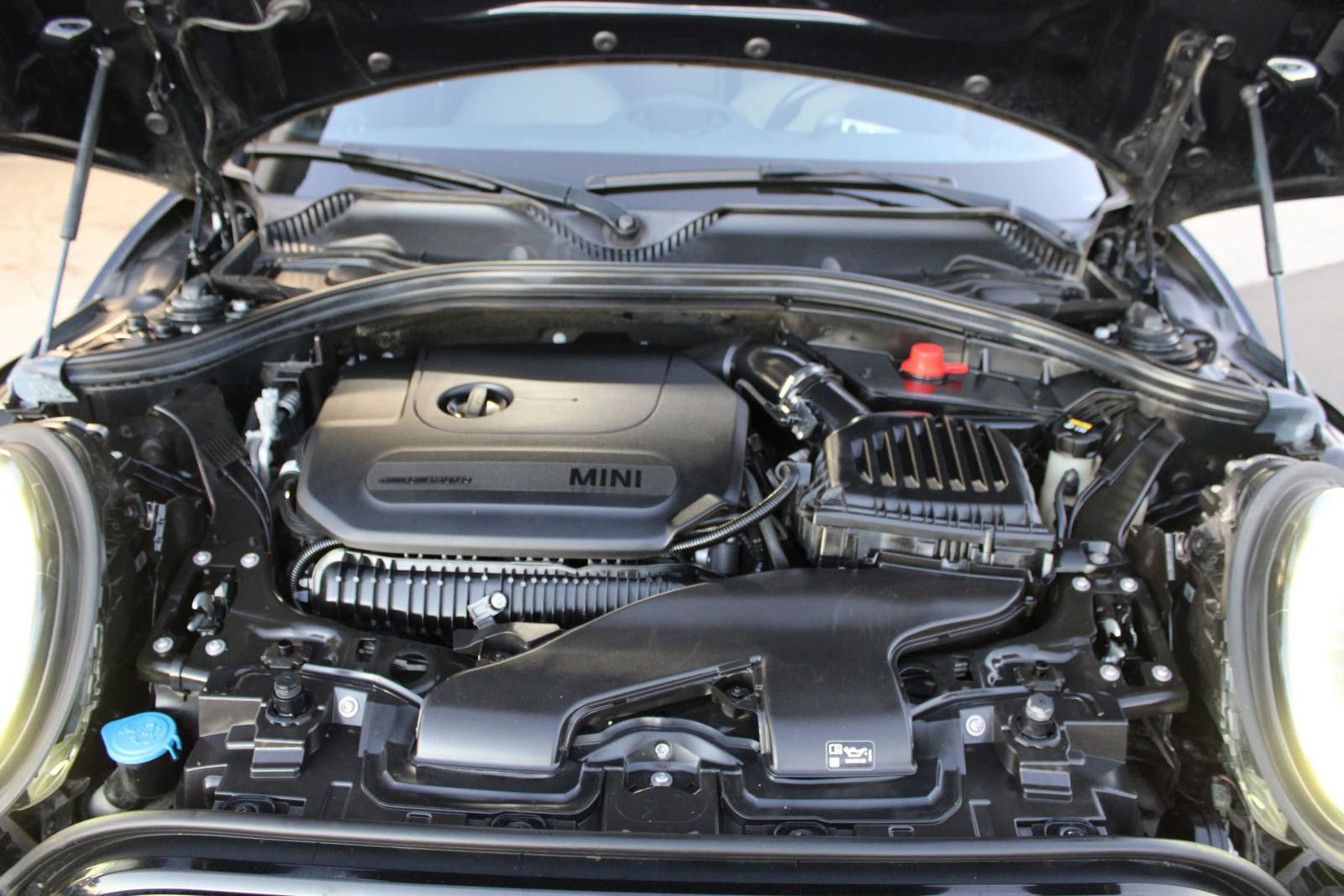 Used 2022 MINI Cooper Clubman S image 37