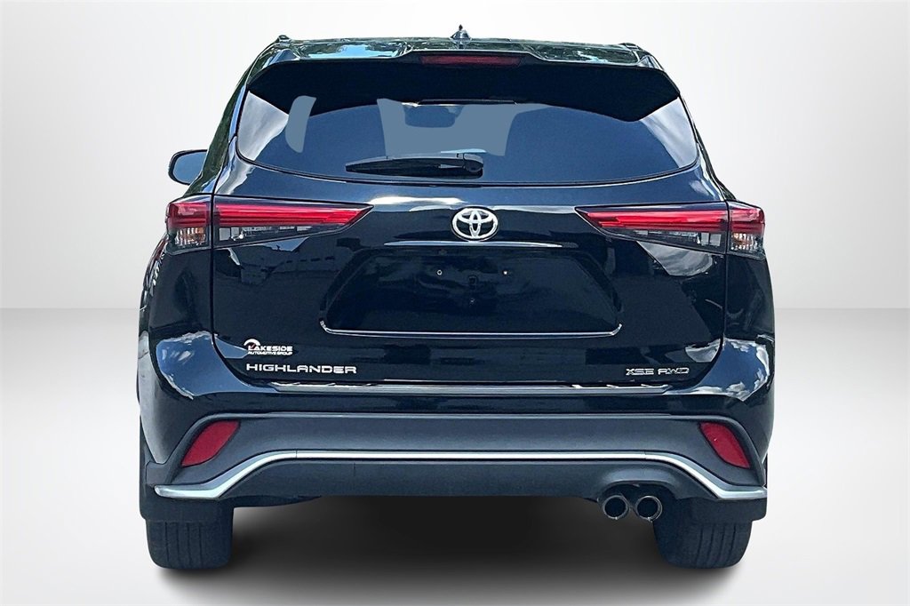 Used 2021 Toyota Highlander XSE image 6