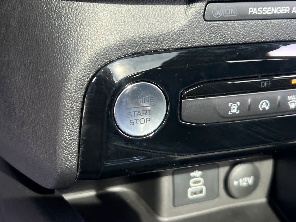 Used 2025 Ford Escape ST-Line w/ Tech Pack #1 image 29