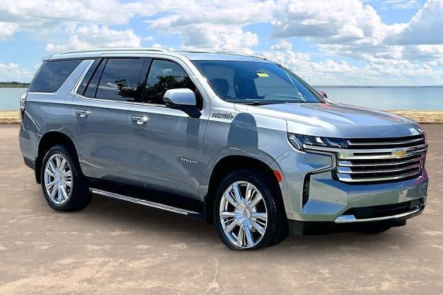 Used 2023 Chevrolet Tahoe High Country AWD/4WD image 1
