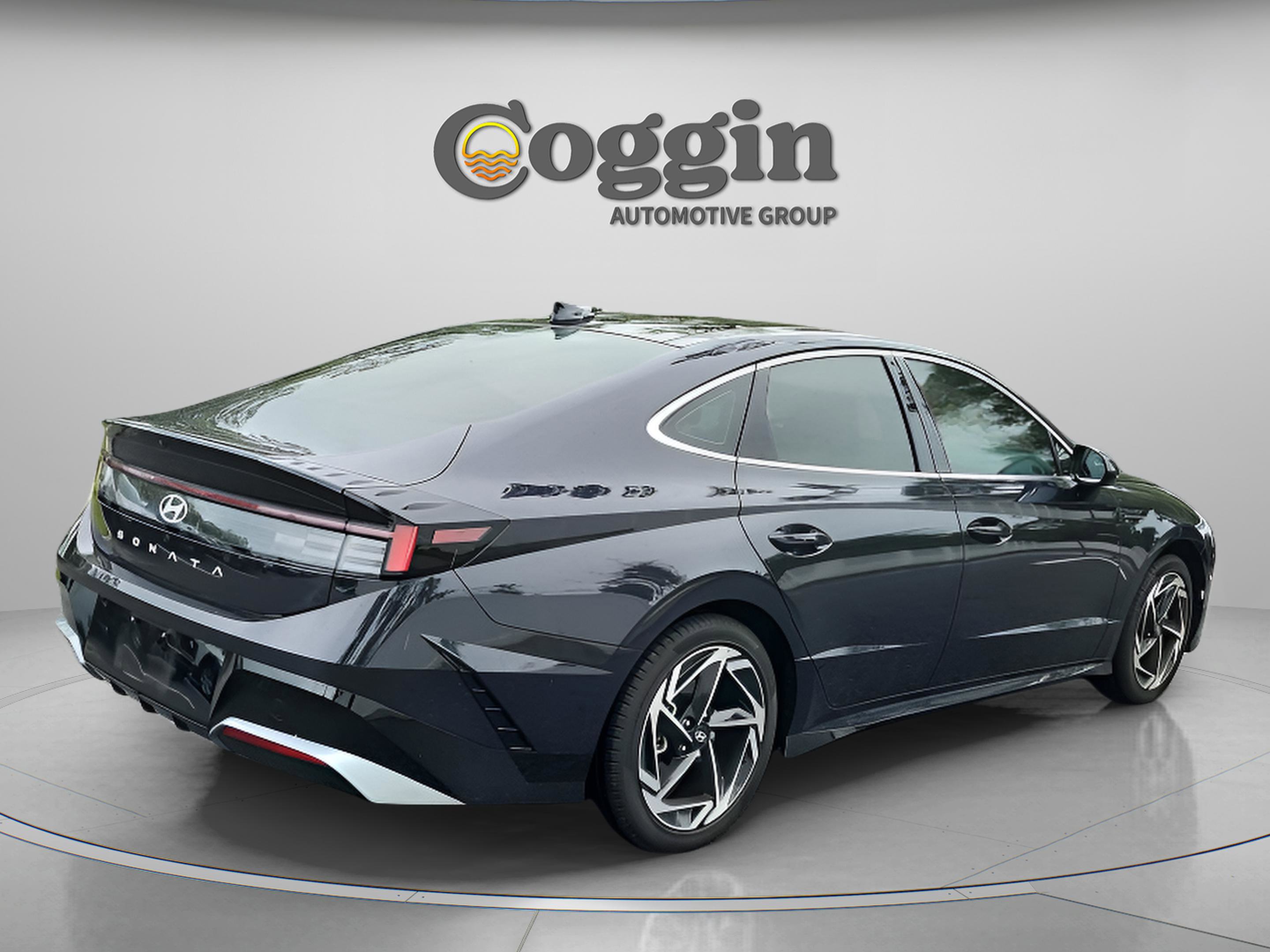 Certified 2024 Hyundai Sonata SEL w/ Convenience Package image 5