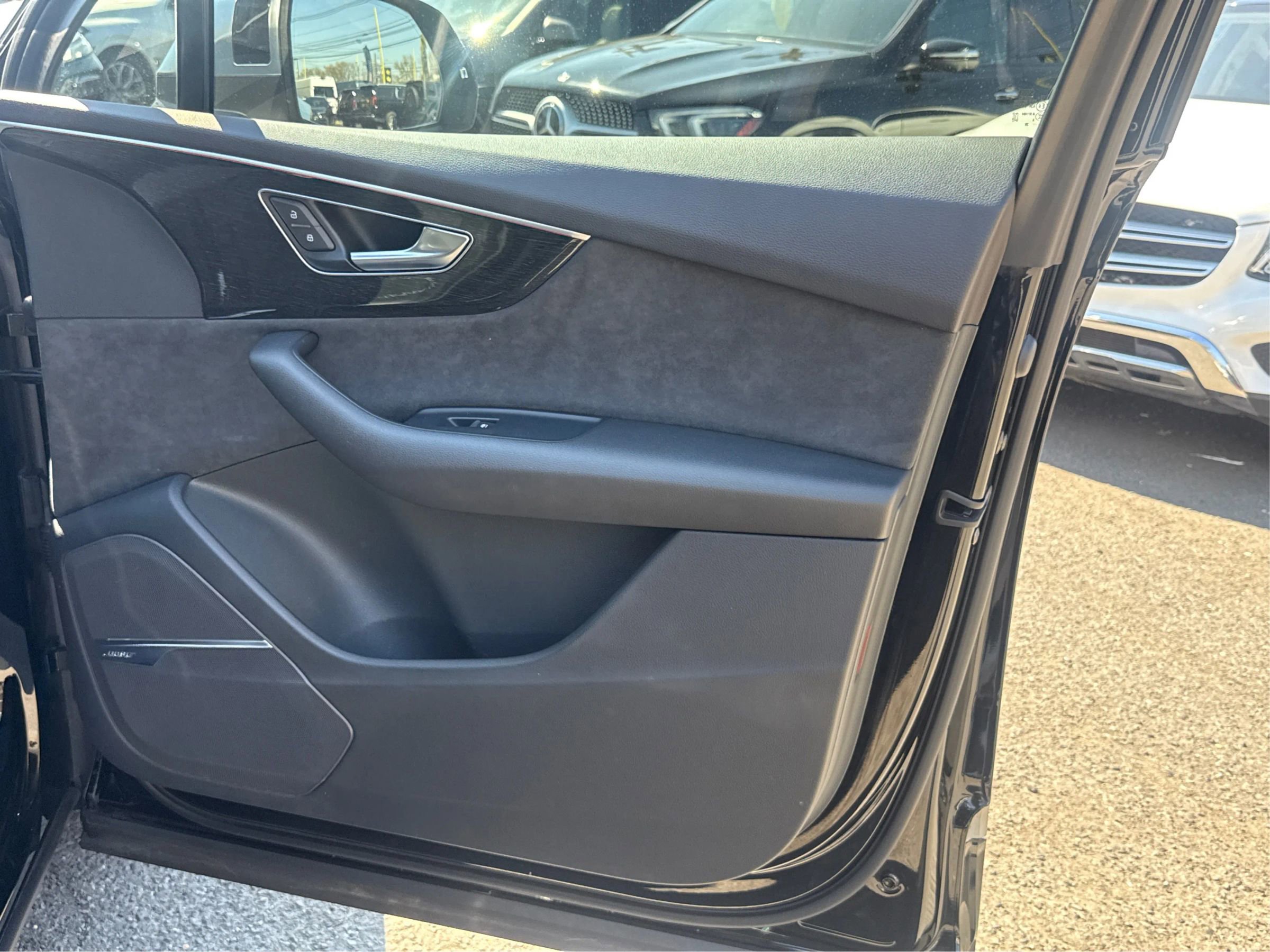 Used 2020 Audi SQ7 Prestige image 20