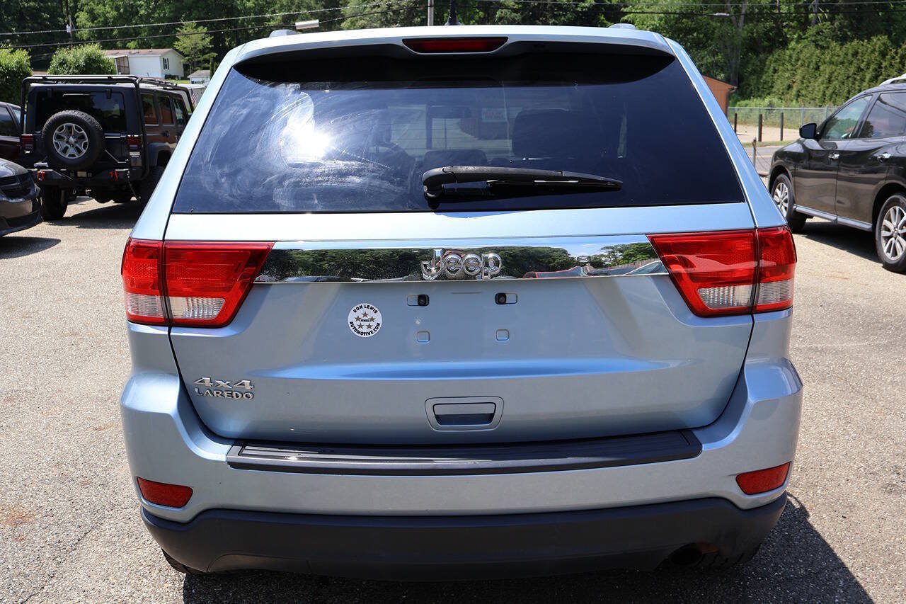 Used 2012 Jeep Grand Cherokee Laredo AWD/4WD image 7