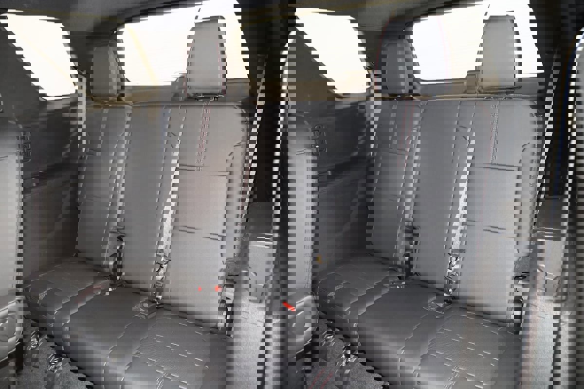 Used 2023 Chevrolet Traverse RS image 47