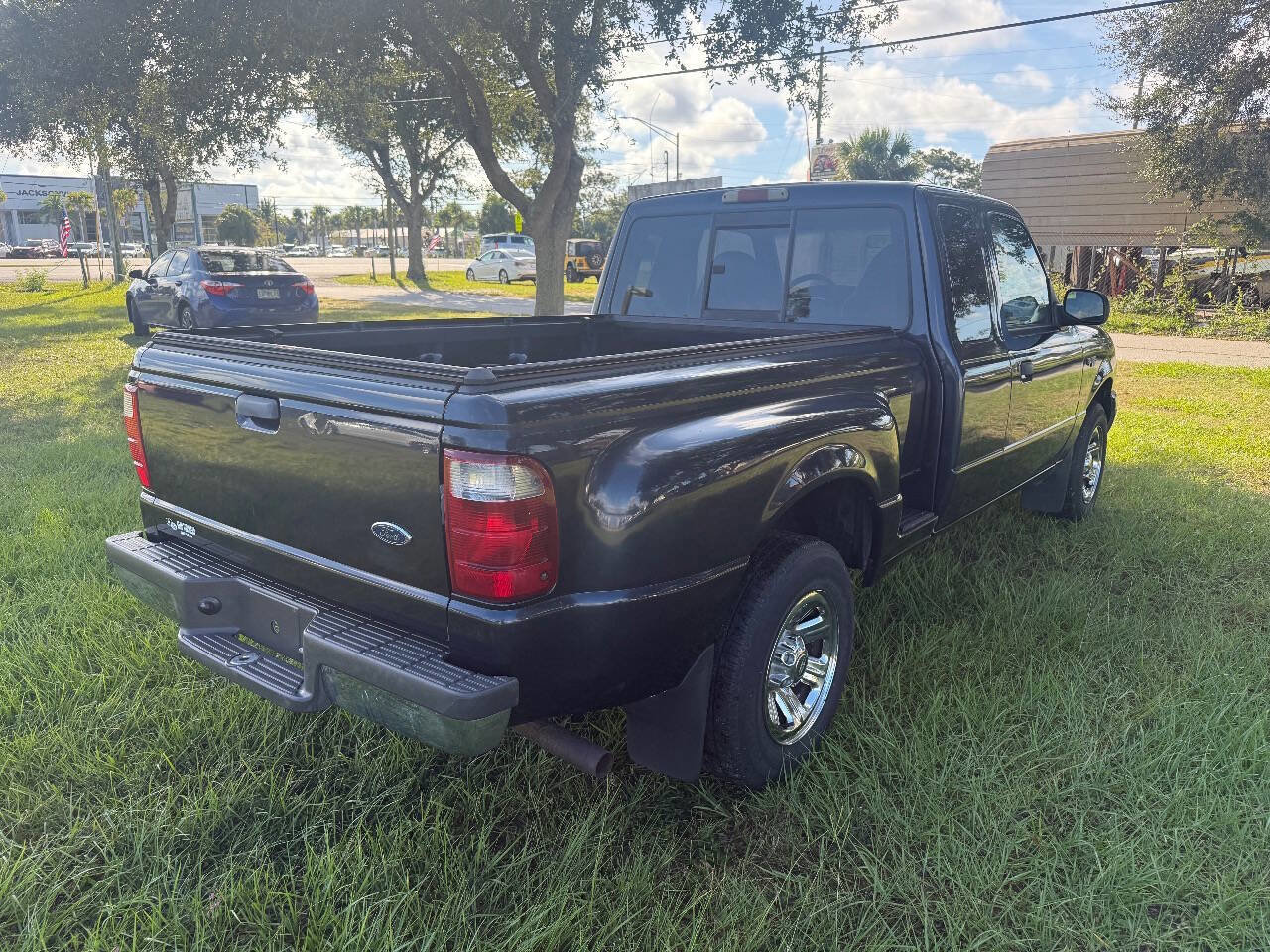 Used 2002 Ford Ranger XLT image 3