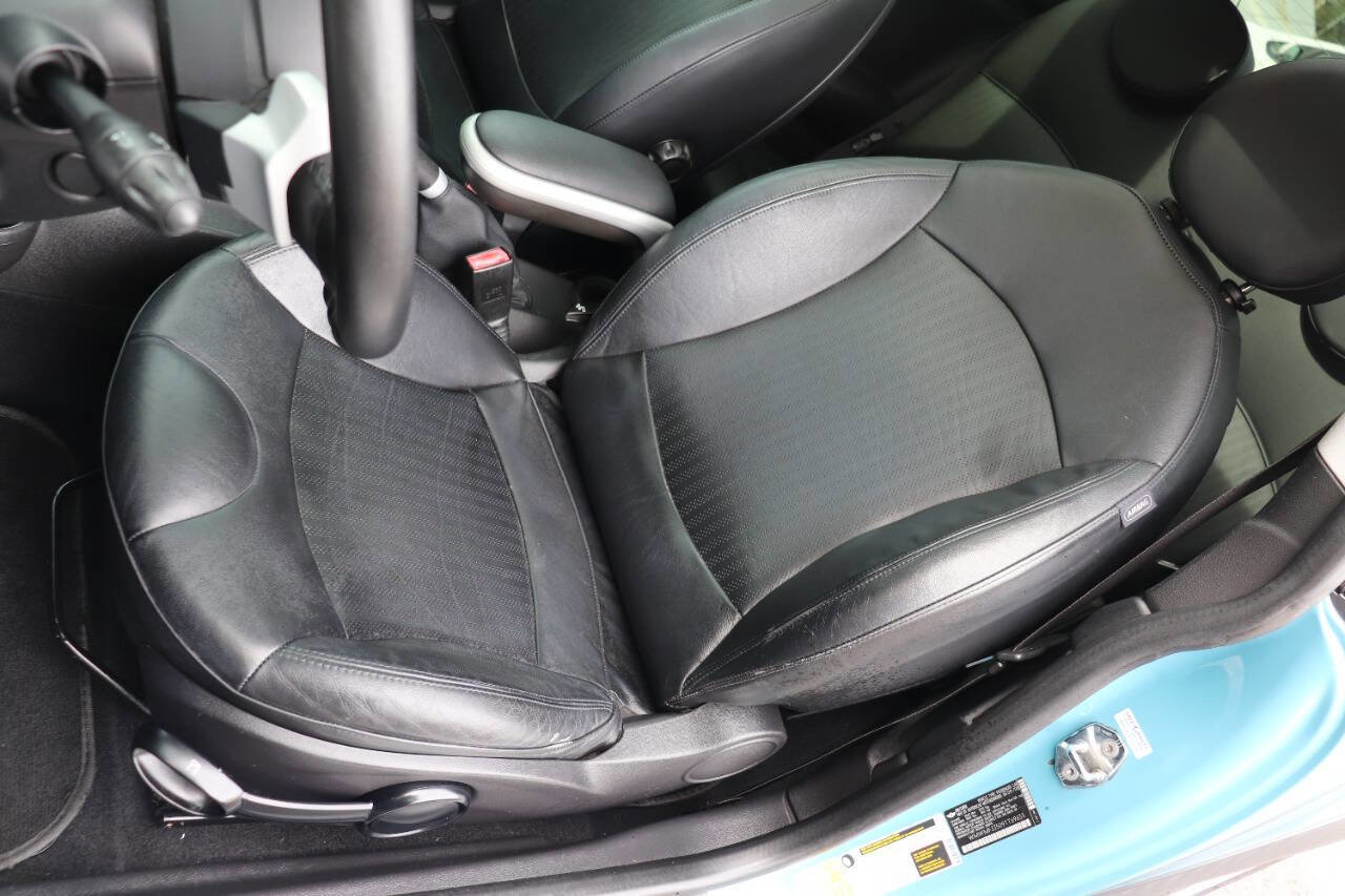Used 2009 MINI Cooper Hardtop image 16