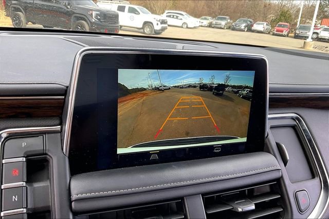 Used 2024 Chevrolet Suburban Premier image 11