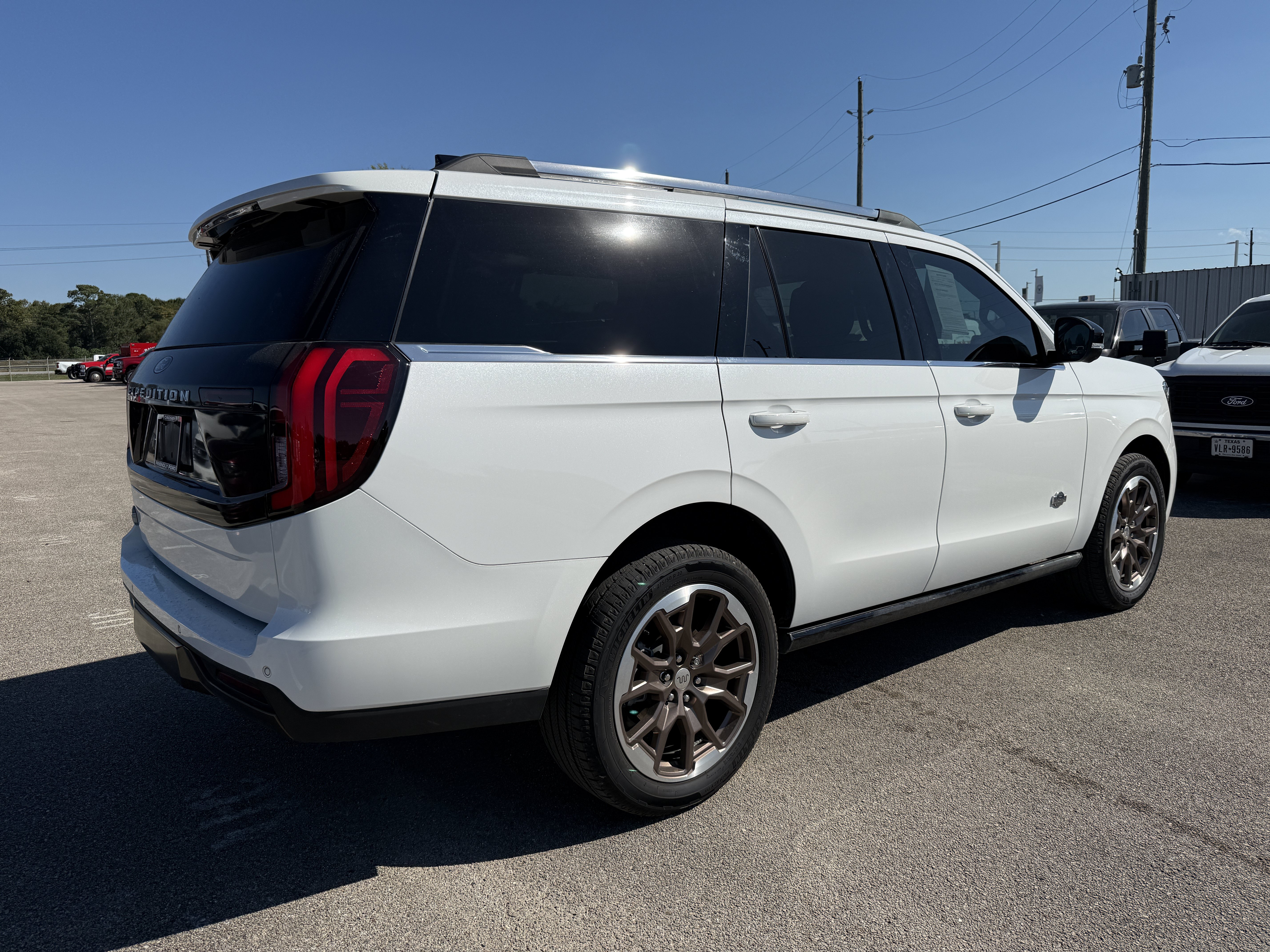 Used 2026 Ford Expedition King Ranch AWD/4WD image 2