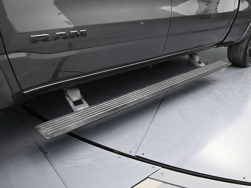Used 2022 RAM 1500 Laramie image 30