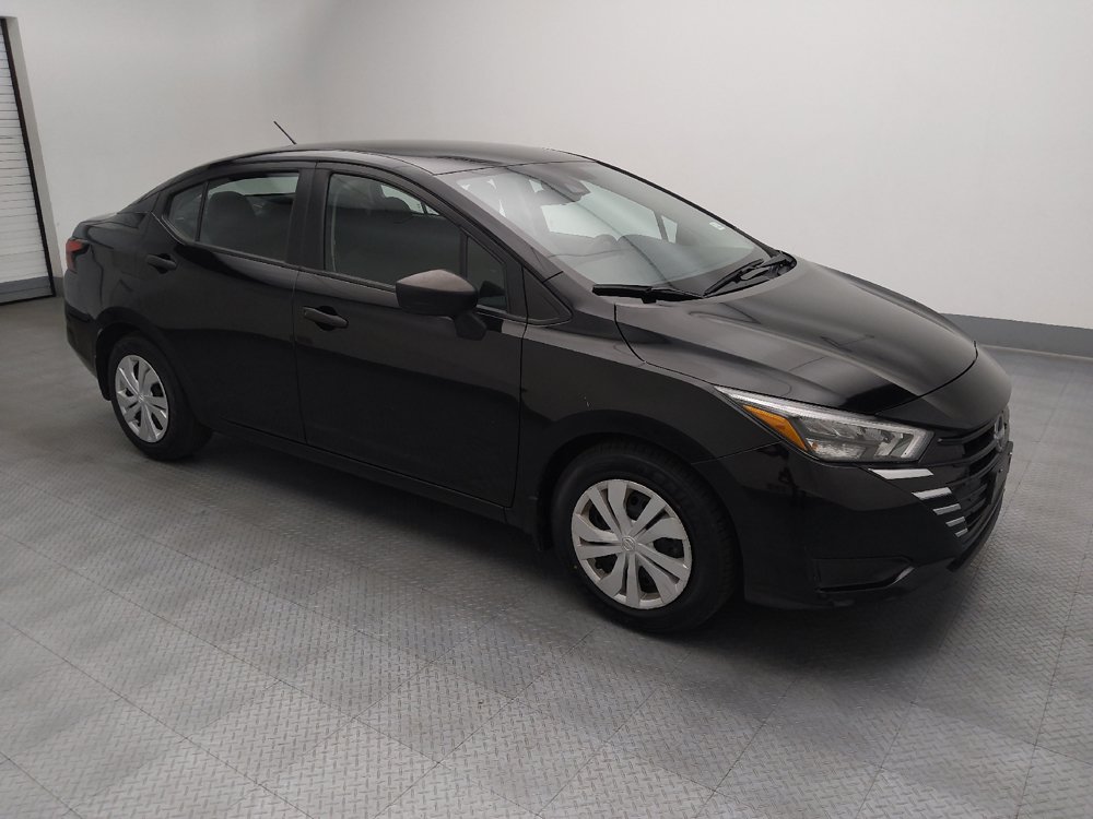 Used 2025 Nissan Versa S w/ Trunk Package FWD image 11