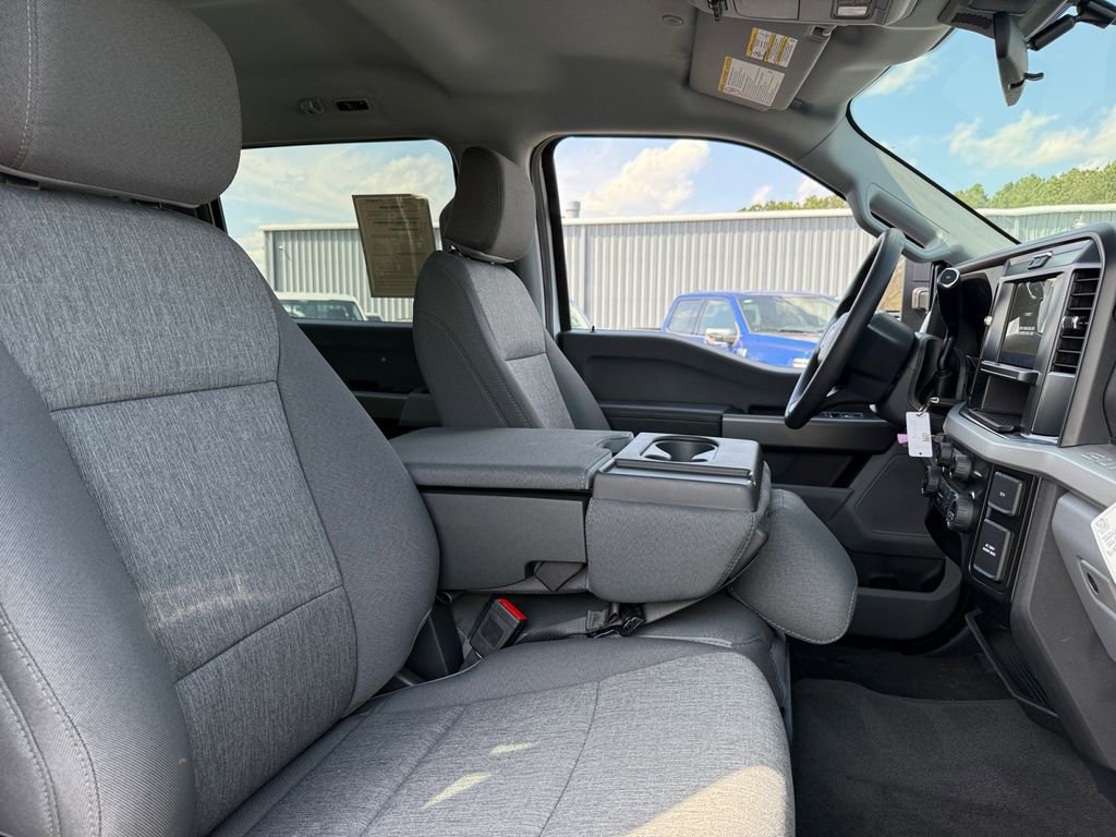 Used 2025 Ford F250 XL w/ STX Appearance Package image 23