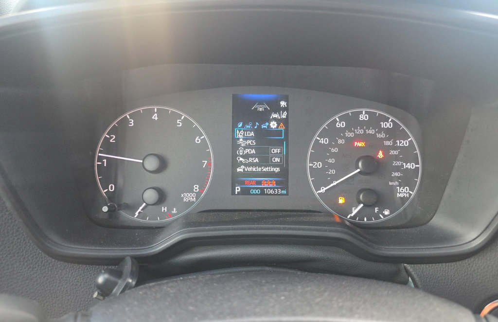 Used 2025 Toyota Corolla SE FWD image 12