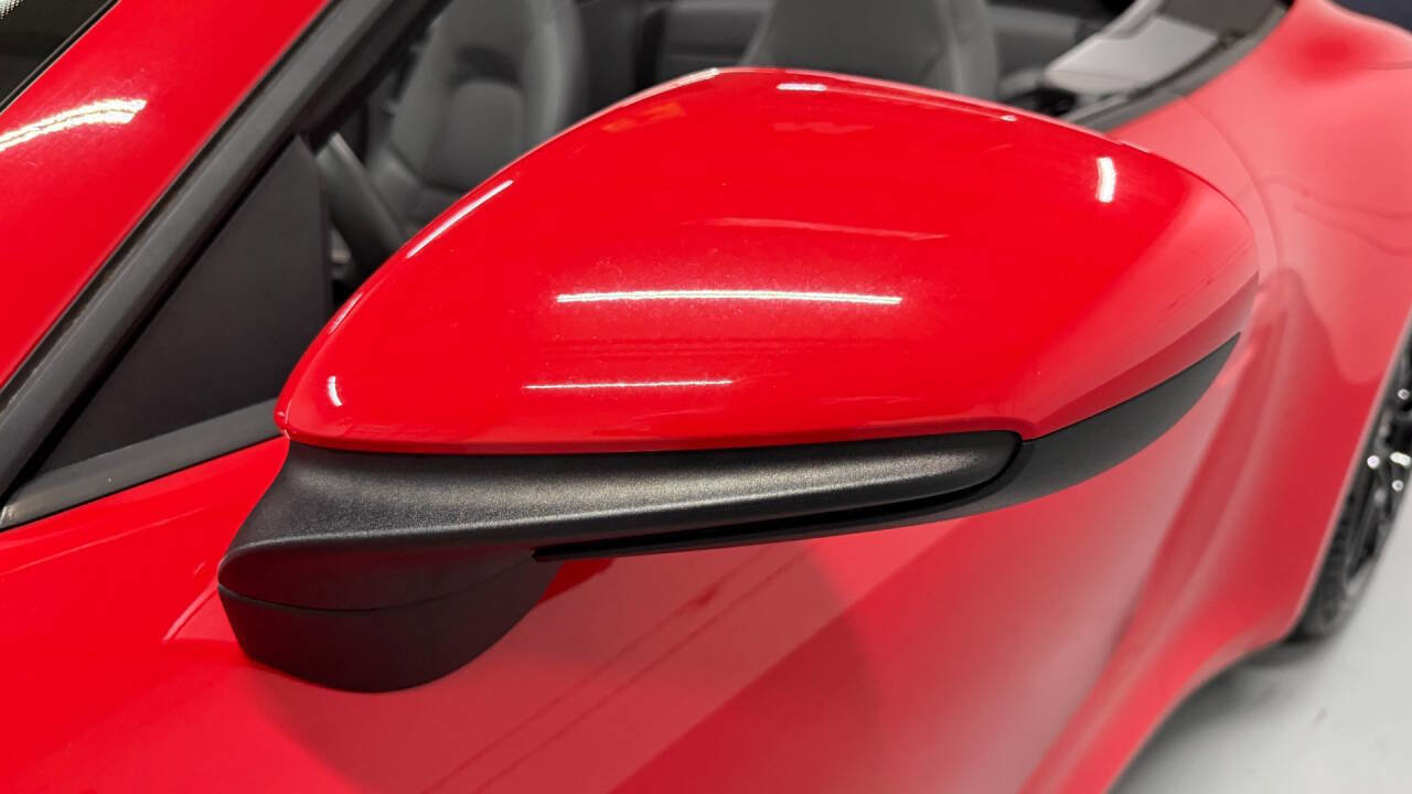 Used 2023 Porsche 911 Carrera image 32