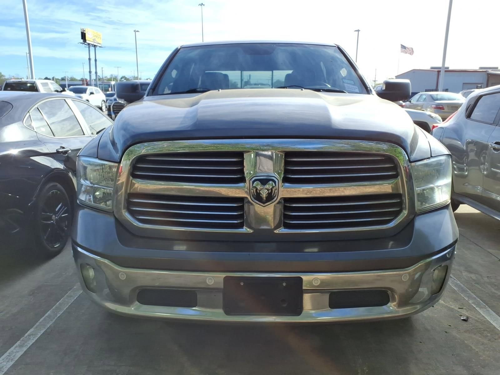 Used 2015 RAM 1500 Lone Star image 3