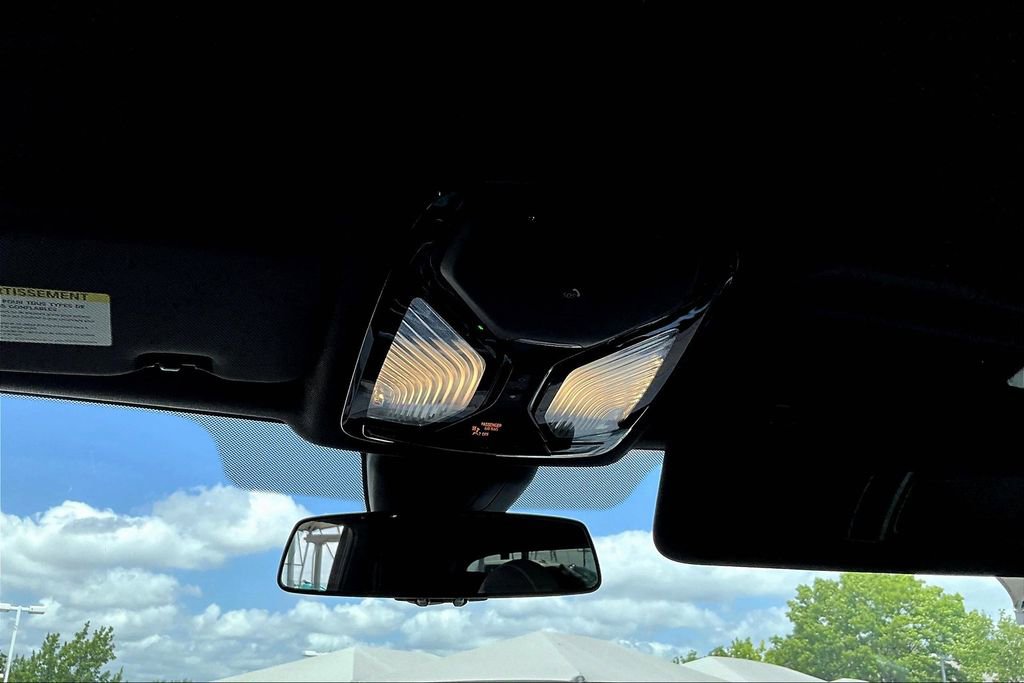 Used 2022 BMW X5 xDrive45e w/ Climate Comfort Package image 31