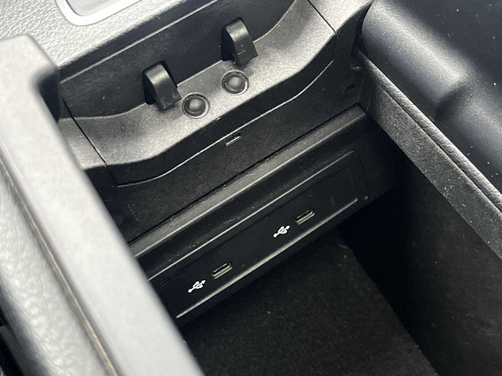 Certified 2020 Mercedes-Benz A 35 AMG 4MATIC image 36