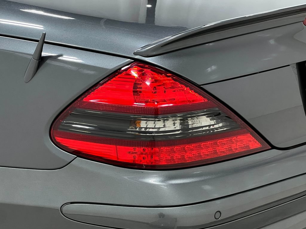 Used 2005 Mercedes-Benz SL 500 image 30