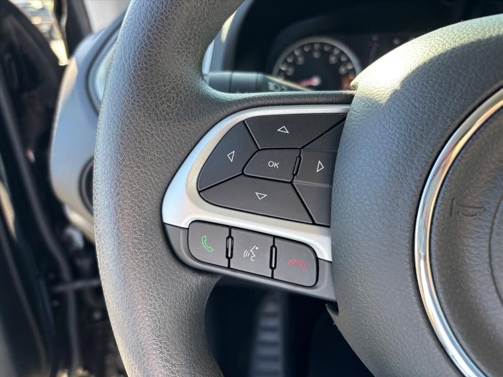 Used 2020 Jeep Renegade Sport image 13