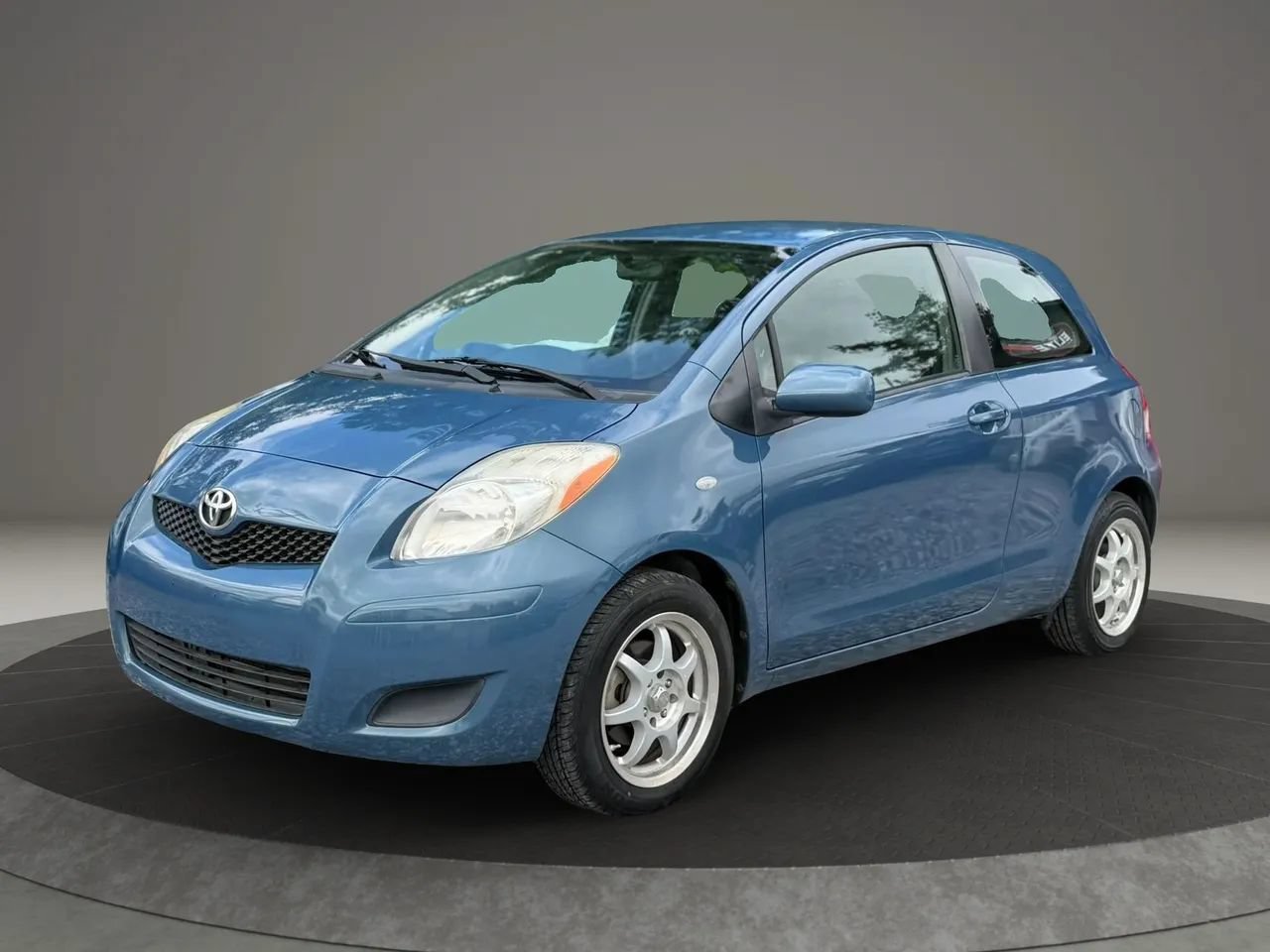 Used 2009 Toyota Yaris S FWD video 1