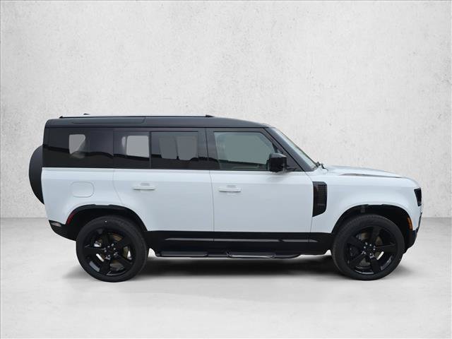 New 2026 Land Rover Defender 110 X-Dynamic SE AWD/4WD image 4