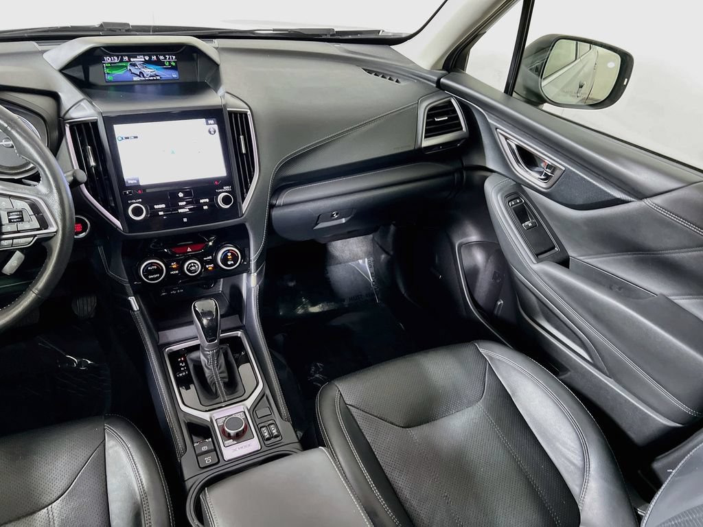 Used 2022 Subaru Forester Touring AWD/4WD image 23
