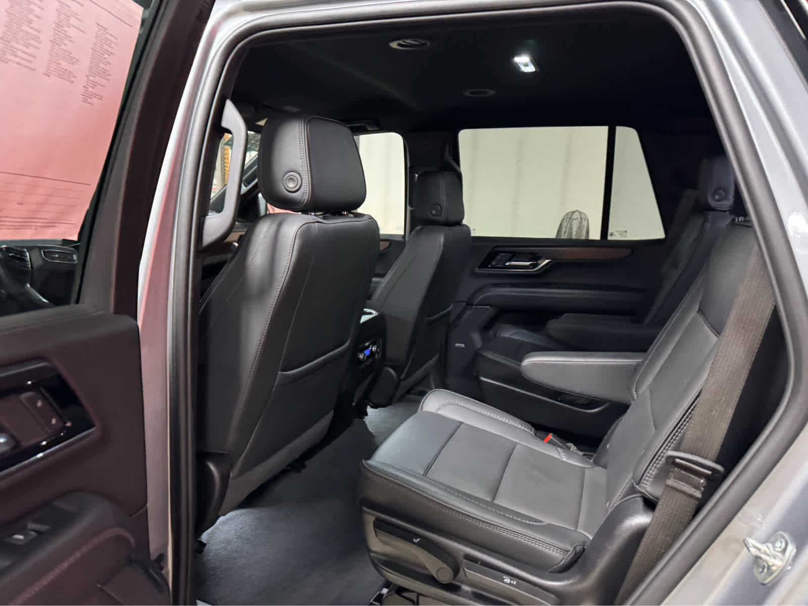 Certified 2025 GMC Yukon Denali image 14