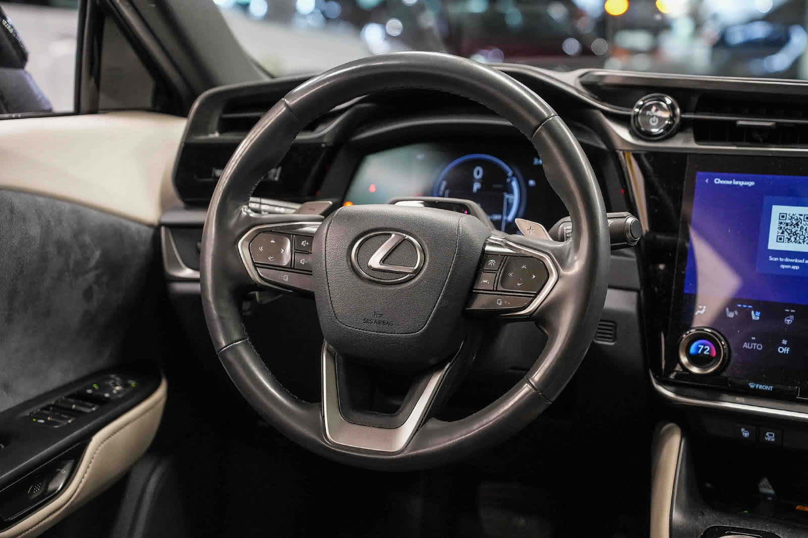 Used 2023 Lexus RZ 450e Premium w/ Accessory Package (Z1) AWD/4WD image 15