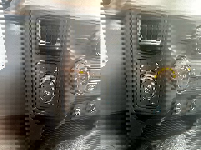 New 2025 Ford F550 XL 4x4 w/ XL Chrome Package image 39